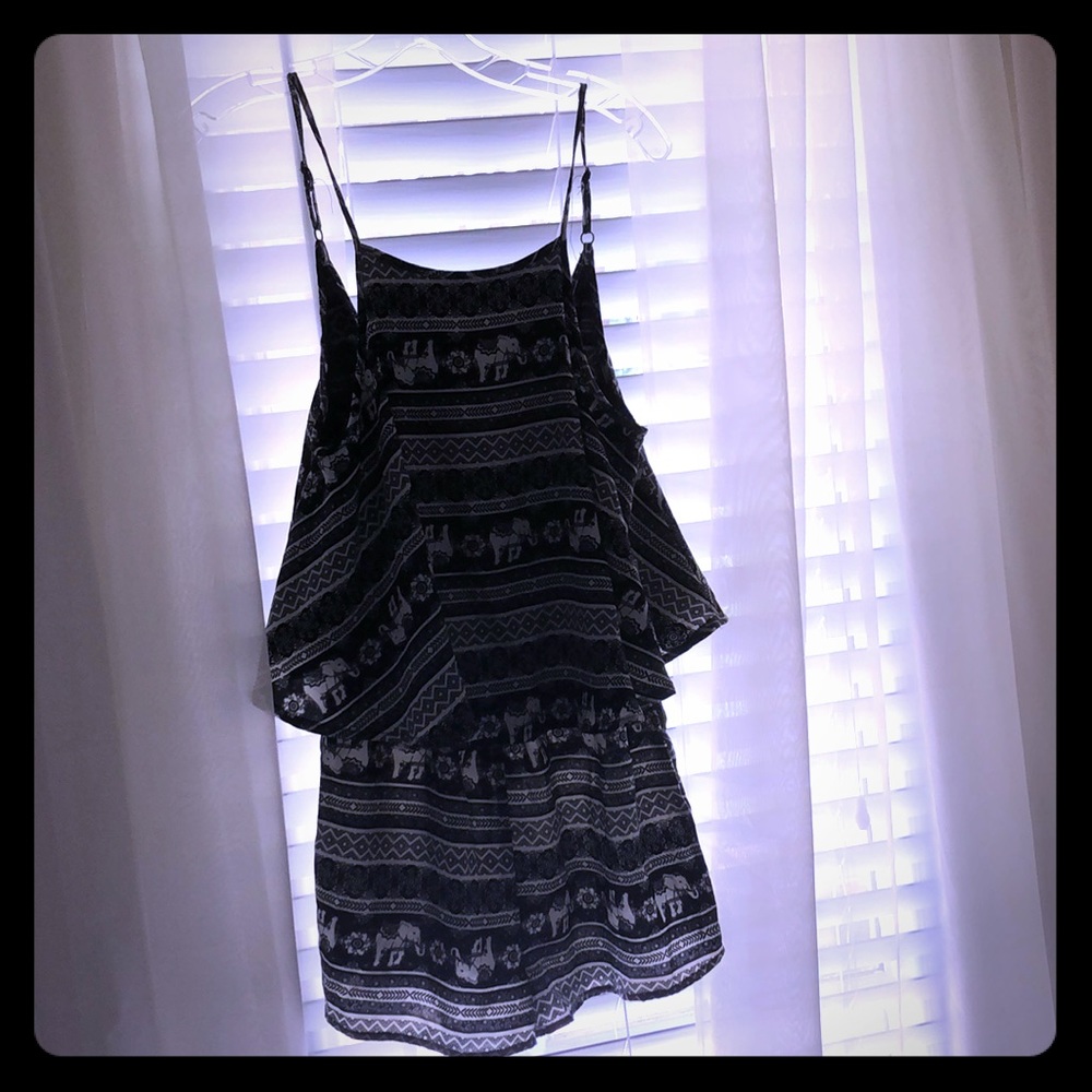 RUE 21 / BLACK AND WHITE ELEPHANT PRINT ROMPER